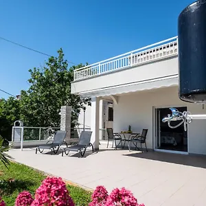 Apartment Omorfia, Kraljevica