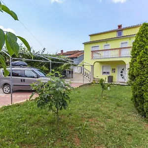 Vilic Appartamento Pola