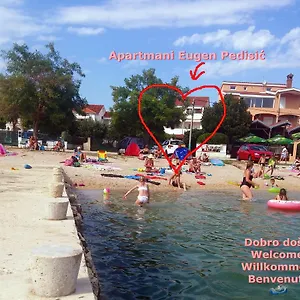 https://apartments-eugen-pedisic.hotelinzadar.com